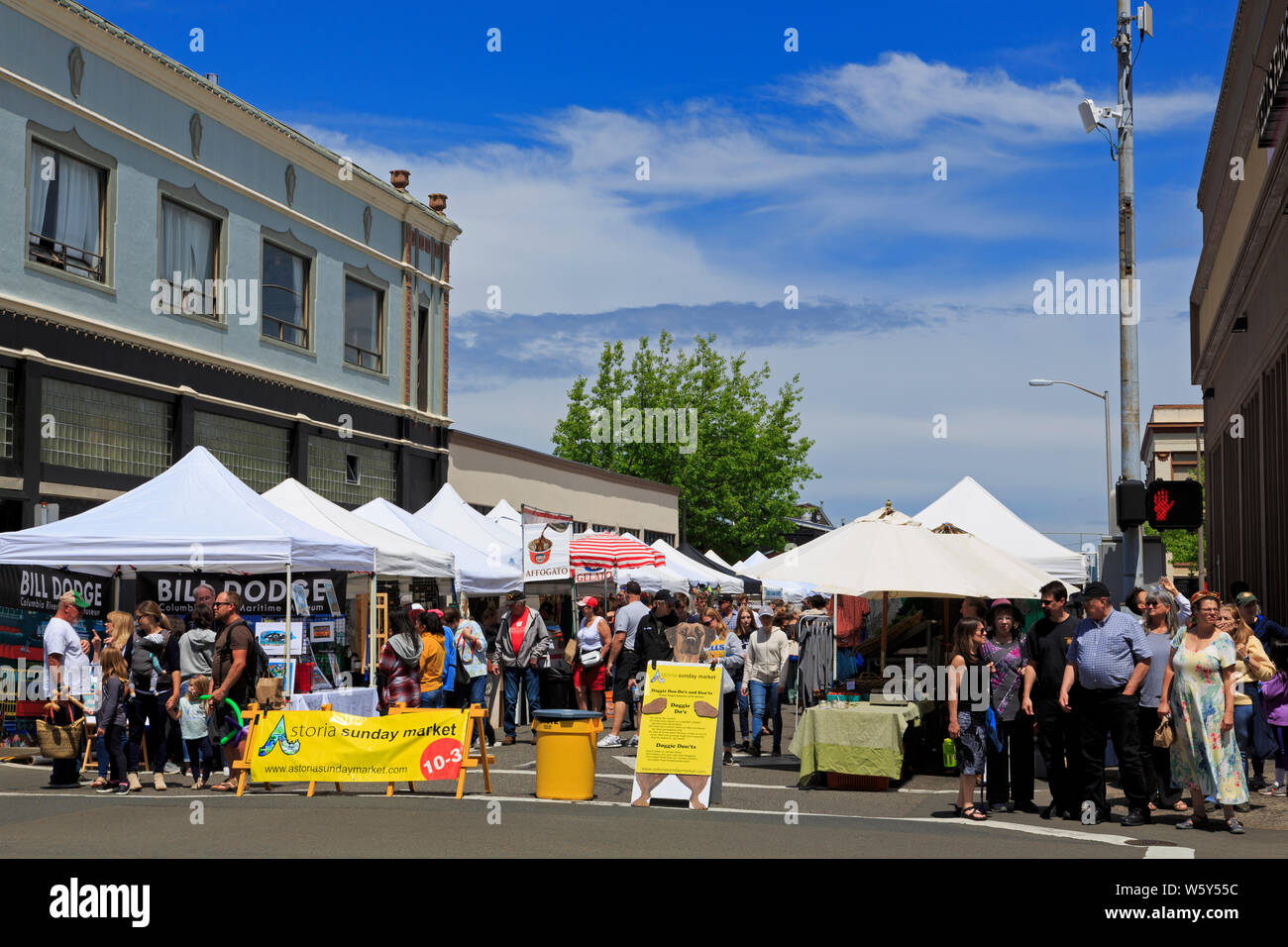 Sunday Market, Astoria, Oregon, USA Stock Photo Alamy