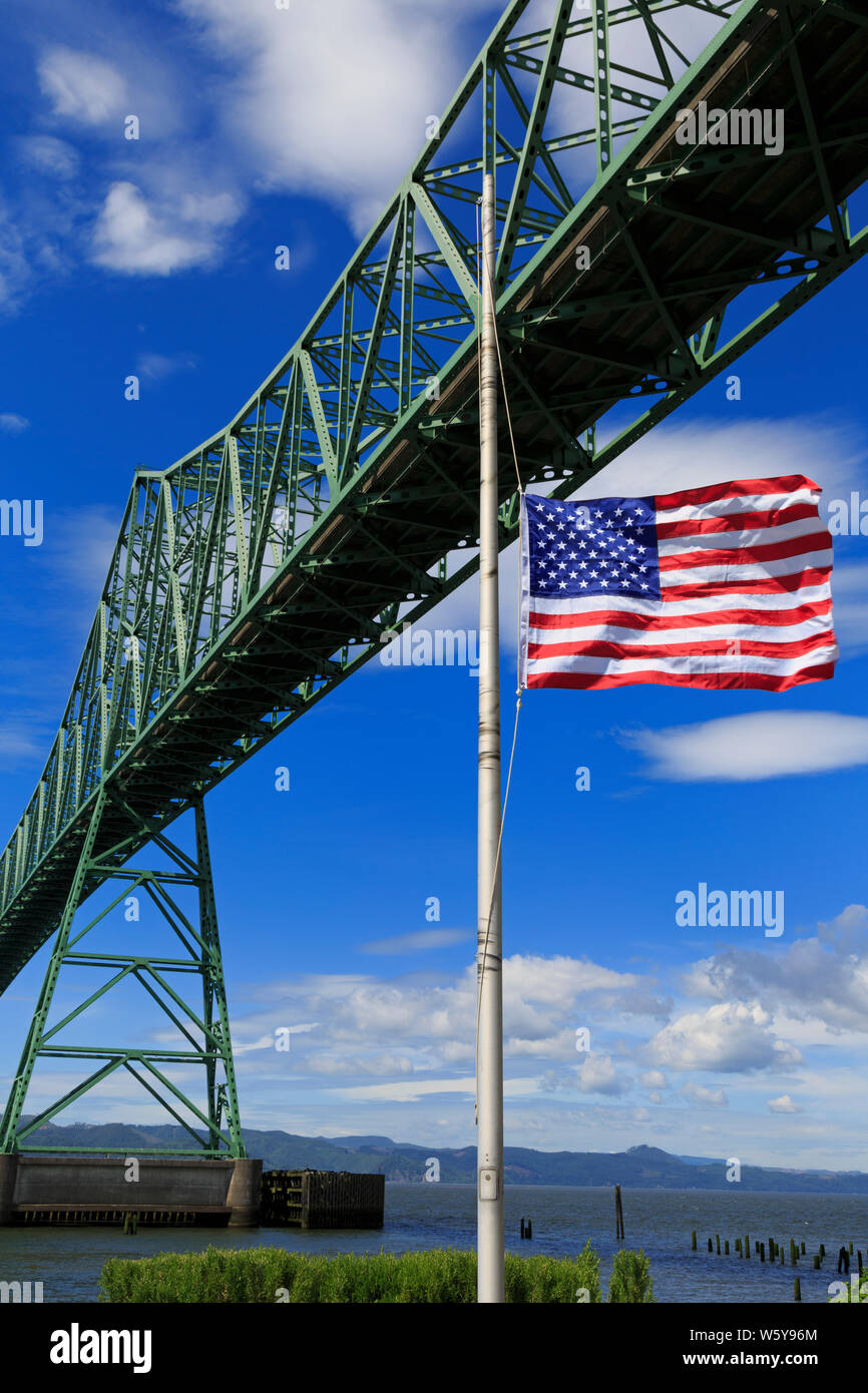 Maritime Memorial Park, Astoria, Oregon, USA Stock Photo Alamy