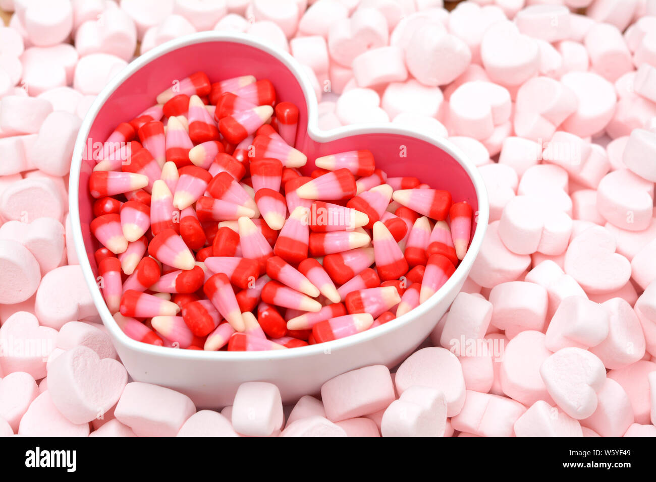 16,880 Pink Heart Marshmallows Images, Stock Photos, 3D objects