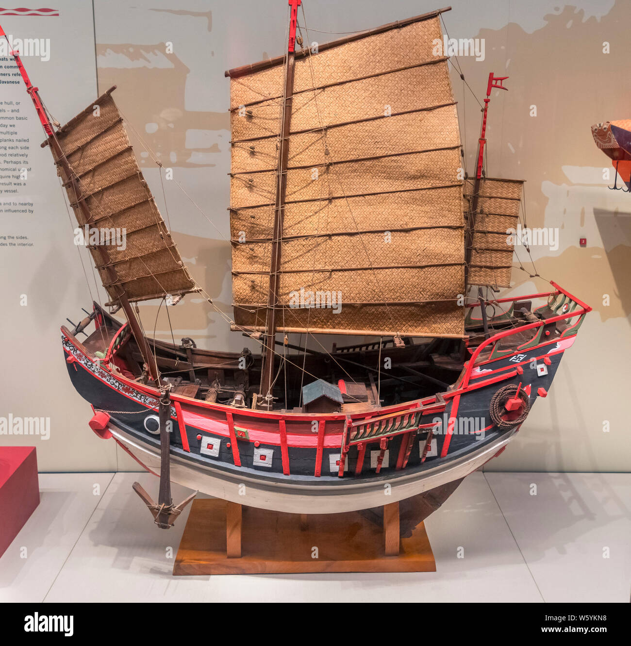 Model of a Fuchuan warship (junk) from the Ming and Qing dynasties (1368-1911), Maritime Museum, Hong Kong, China Stock Photo