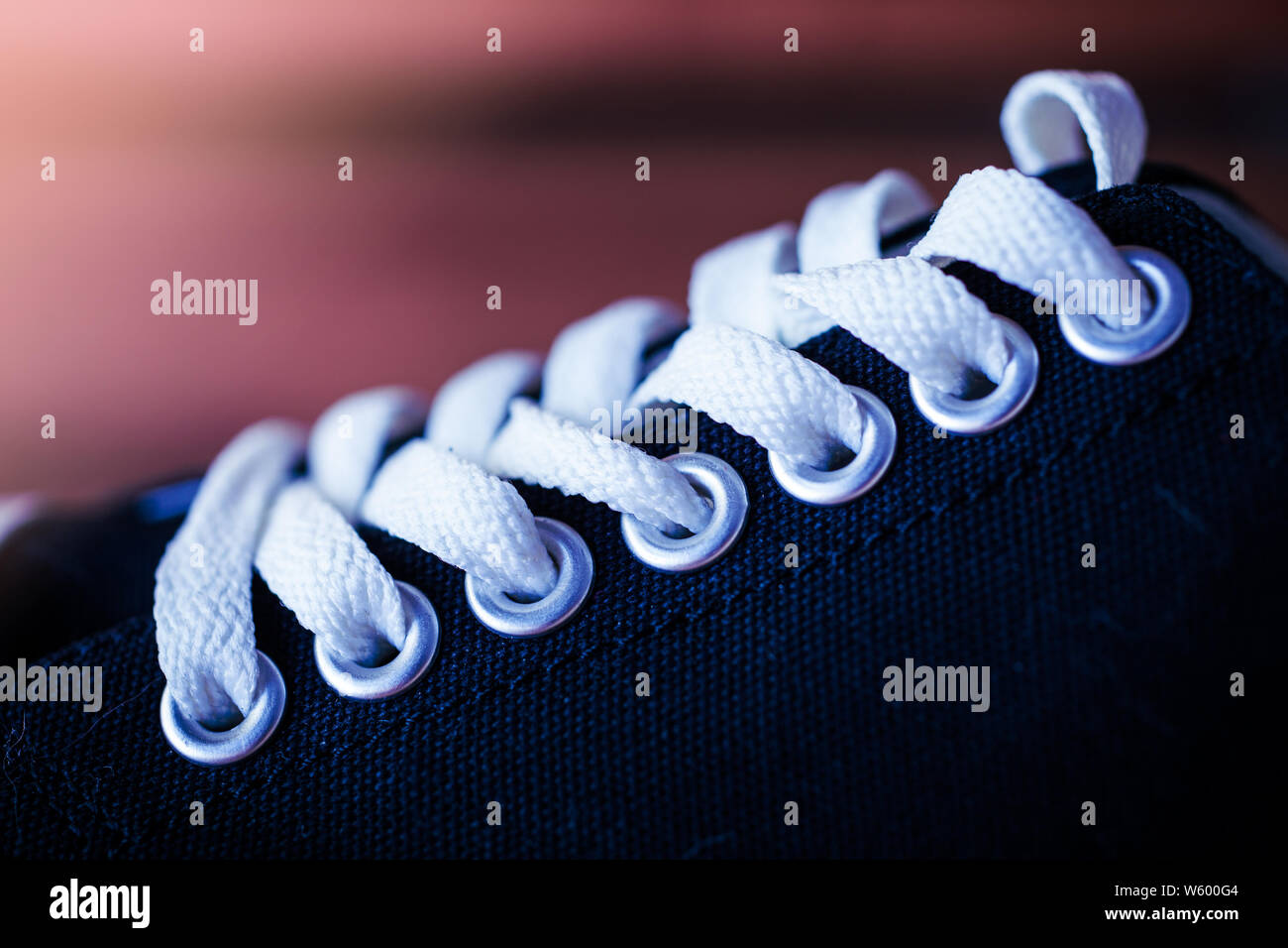 Converse tennis shoes hi res stock photography and images Alamy
