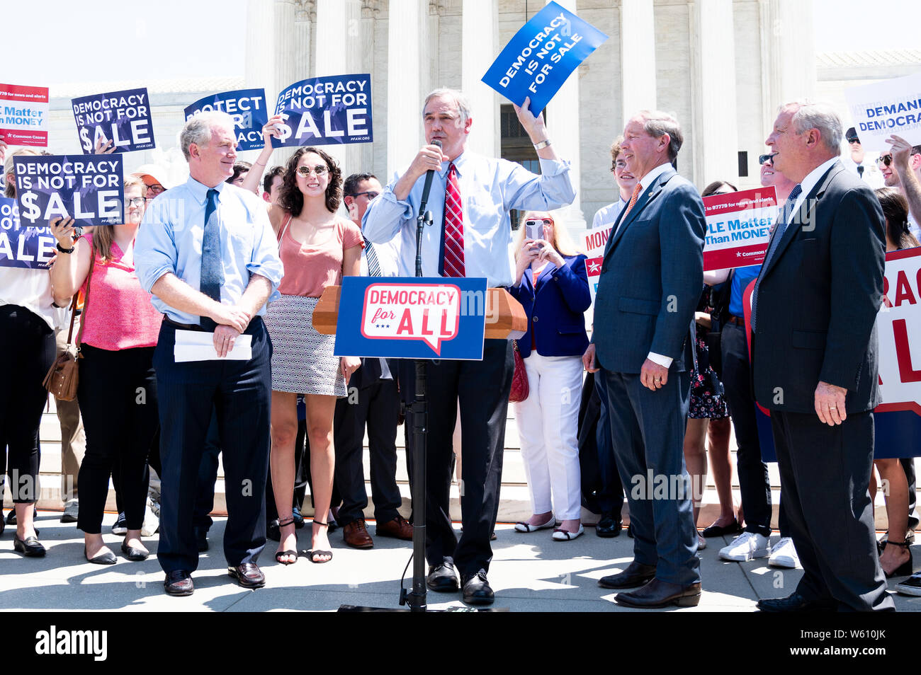 U.S. Senator Jeff Merkley (D-OR) speaks during an event with Senate Democrats to unveil a constitutional amendment to overturn Citizens United in front of the U.S. Supreme Court in Washington, DC. Stock Photo