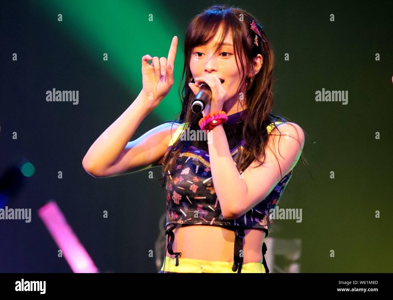 Pop idol asia hi-res stock photography and images - Page 2 - Alamy