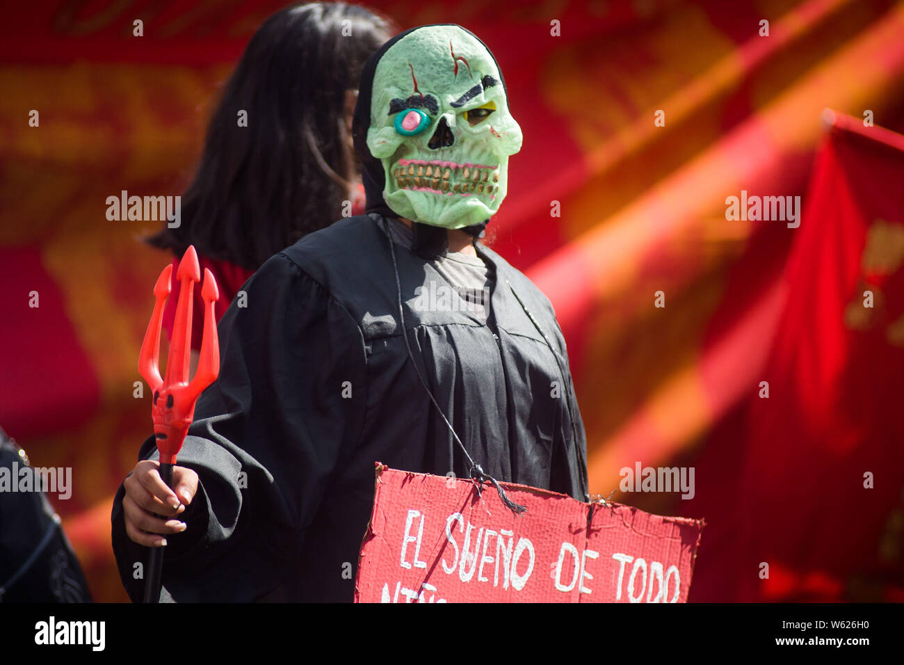 San Salvador, El Salvador. 30th July, 2019. University students march as part of the commemoration of a massacre lead by the Salvadoran Government in 1975 where more than a hundrer died according to the State University Credit: Camilo Freedman/ZUMA Wire/Alamy Live News Stock Photo