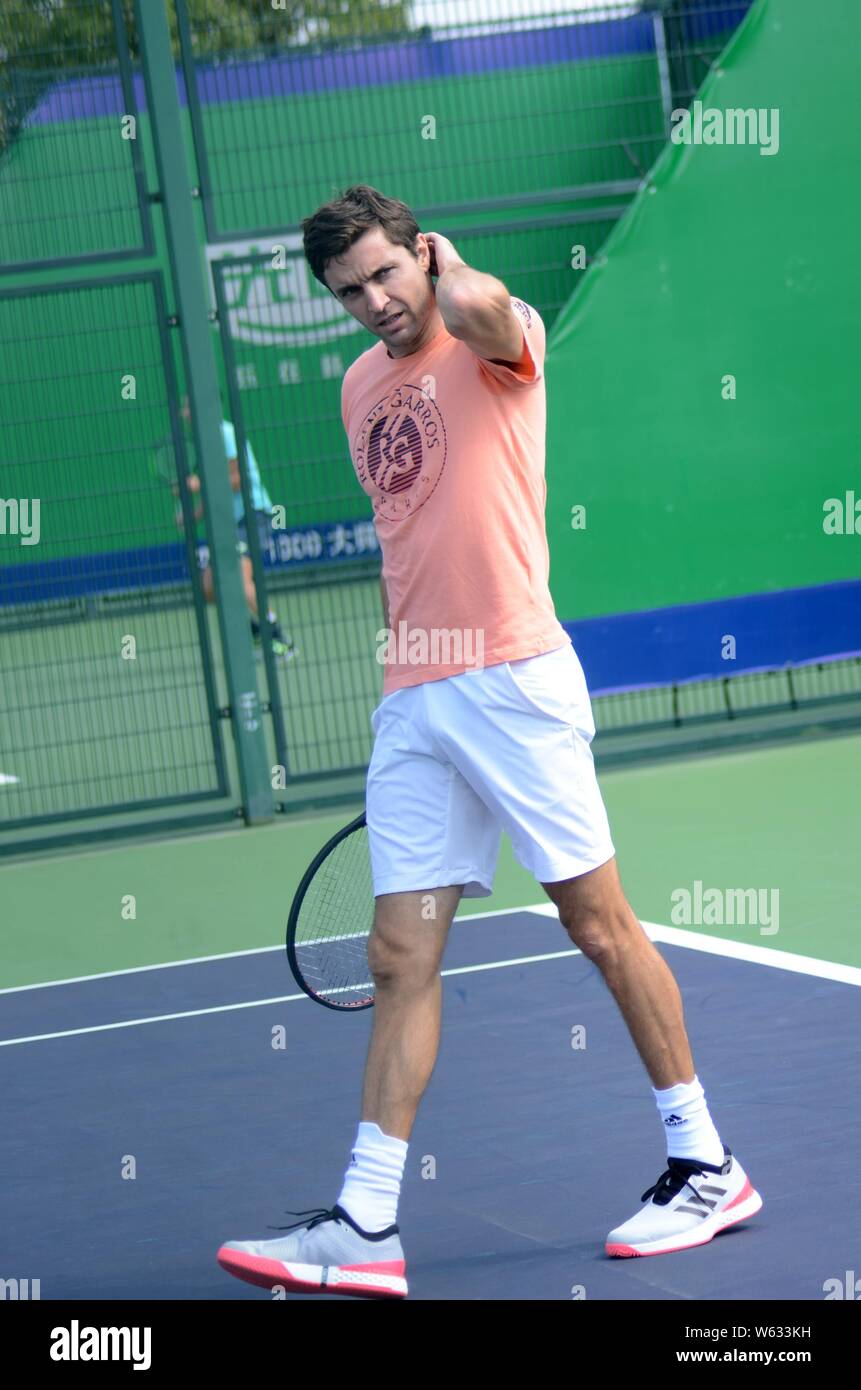 French tennis player Gilles Simon takes part in a training session in  preparation for the Rolex Shanghai Masters 2018 tennis tournament in  Shanghai, C Stock Photo - Alamy