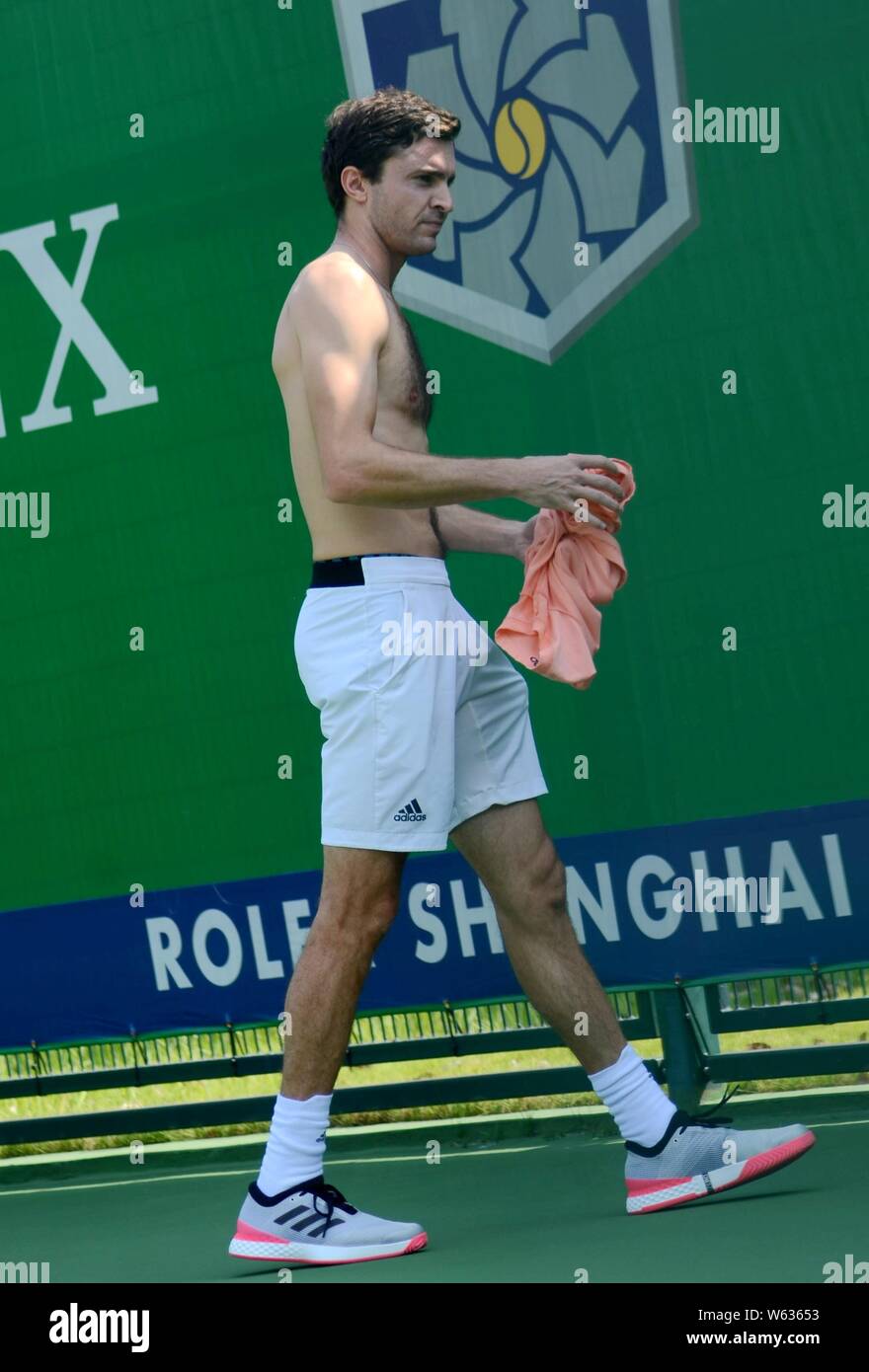 French tennis player Gilles Simon takes part in a training session in  preparation for the Rolex Shanghai Masters 2018 tennis tournament in  Shanghai, C Stock Photo - Alamy