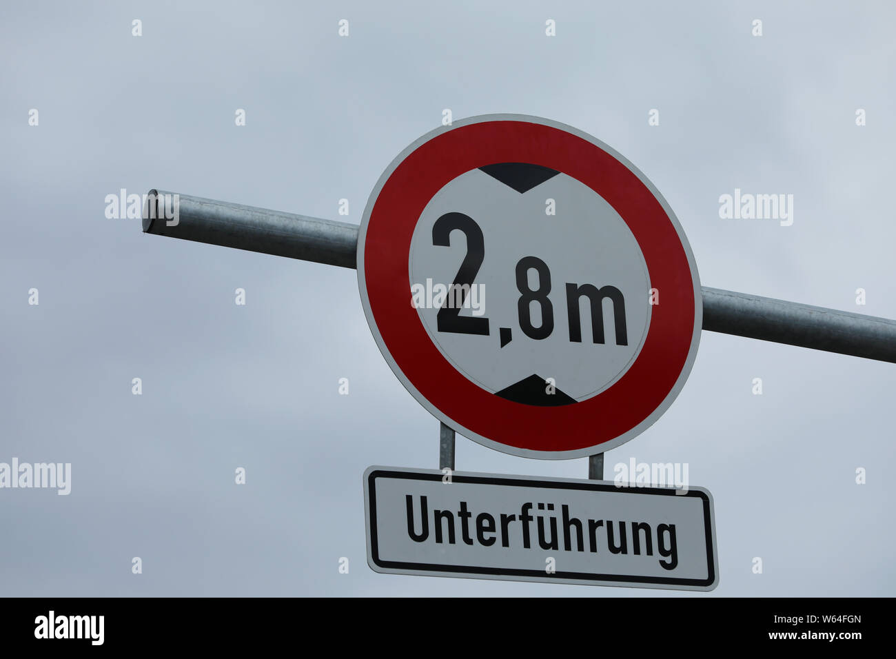 Road sign height underpass Stock Photo Alamy