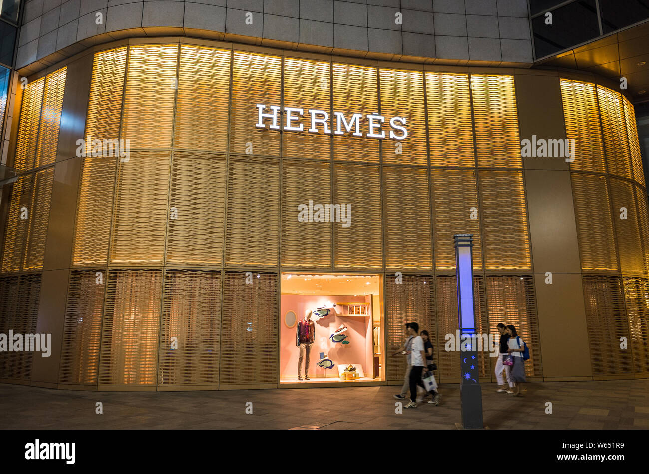 FILE--View of a boutique of Hermes in Wuhan city, central China's Hubei  province, 6 June 2018. Global luxury brands from Prada to LVMH are investi  Stock Photo - Alamy