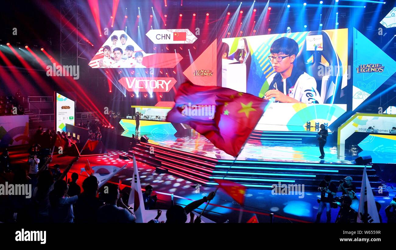 View Of The Final Of The League Of Legends Esports Tournament Between View Of The Final Of The League Of Legends Esports Tournament Between