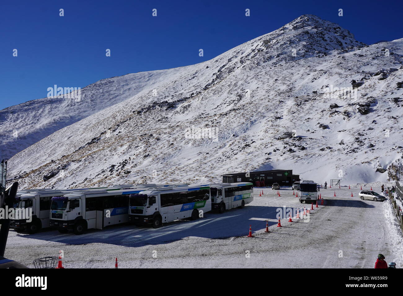 New Zealand: 18 Jun 19: Remarkable ski field heavy snow thick layer on top  mountain people ski with snowboard and lift beautiful vacation winter time  Stock Photo - Alamy