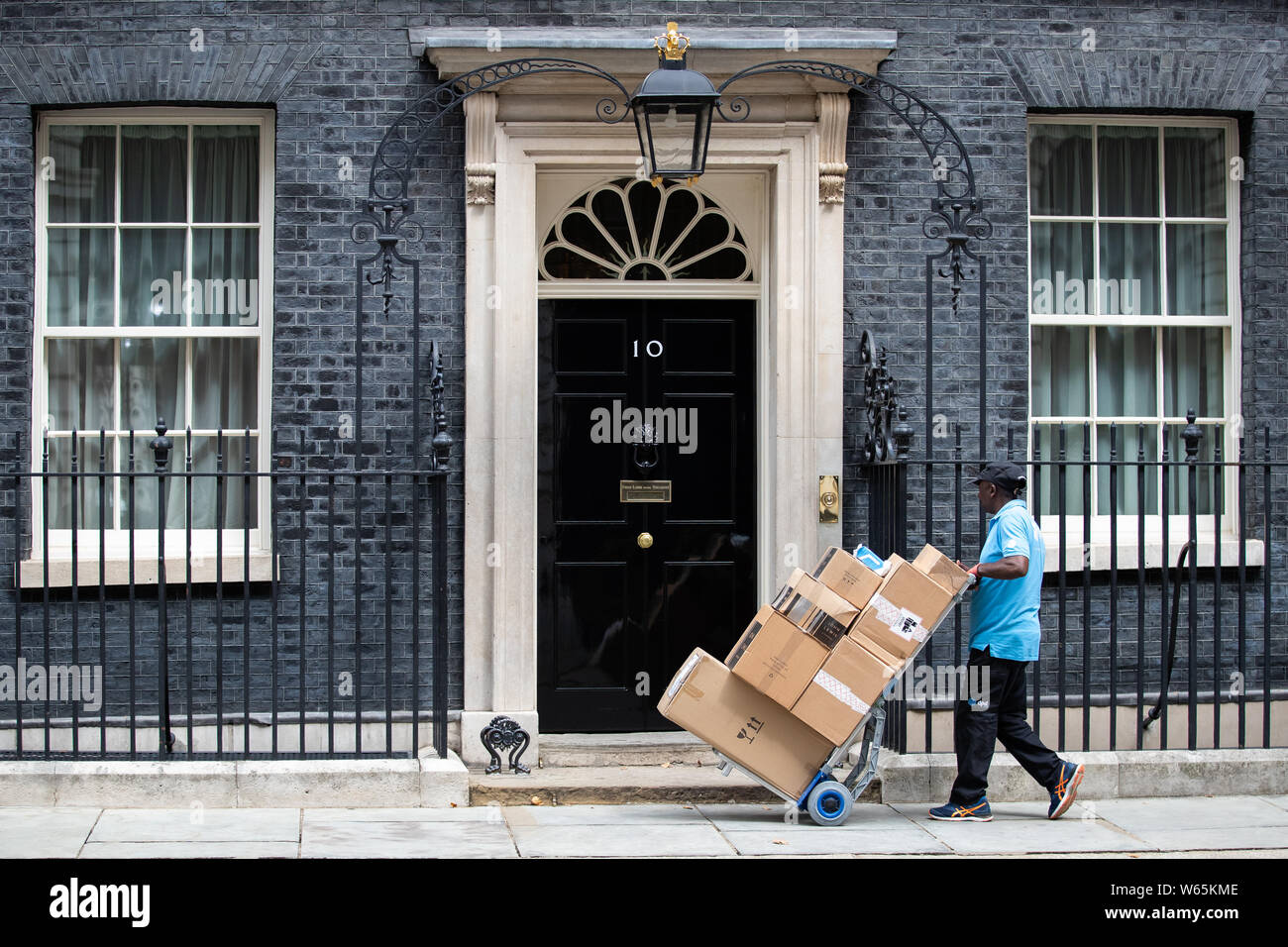 A John Lewis delivery arrives at 10 Downing Street in London Stock Photo Alamy