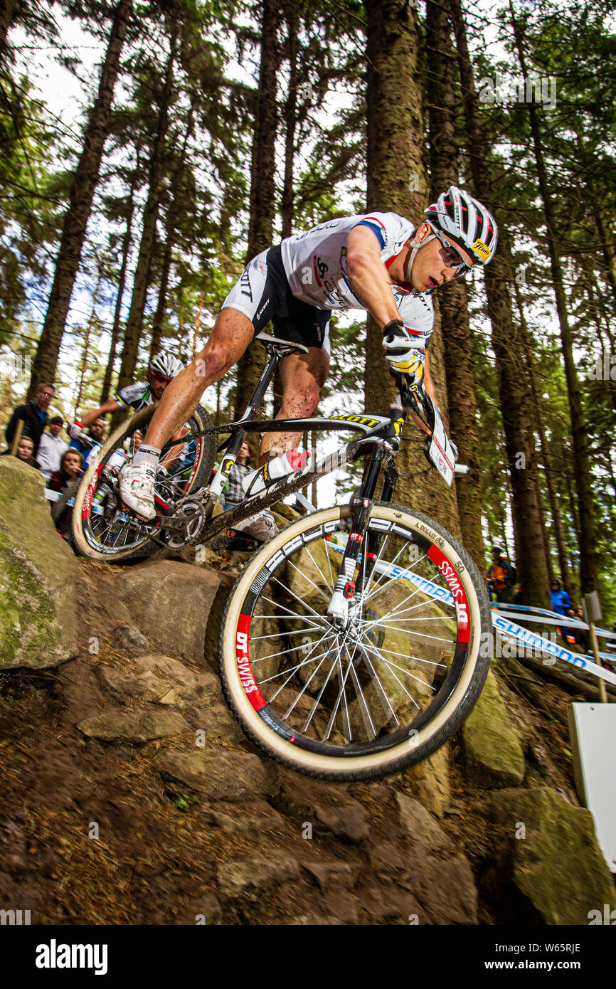 MAY 22 2011 DALBY FOREST ENGLAND. Nino Schurter at the UCI Mountain Bike Cross Country World Cup Stock Photo Alamy