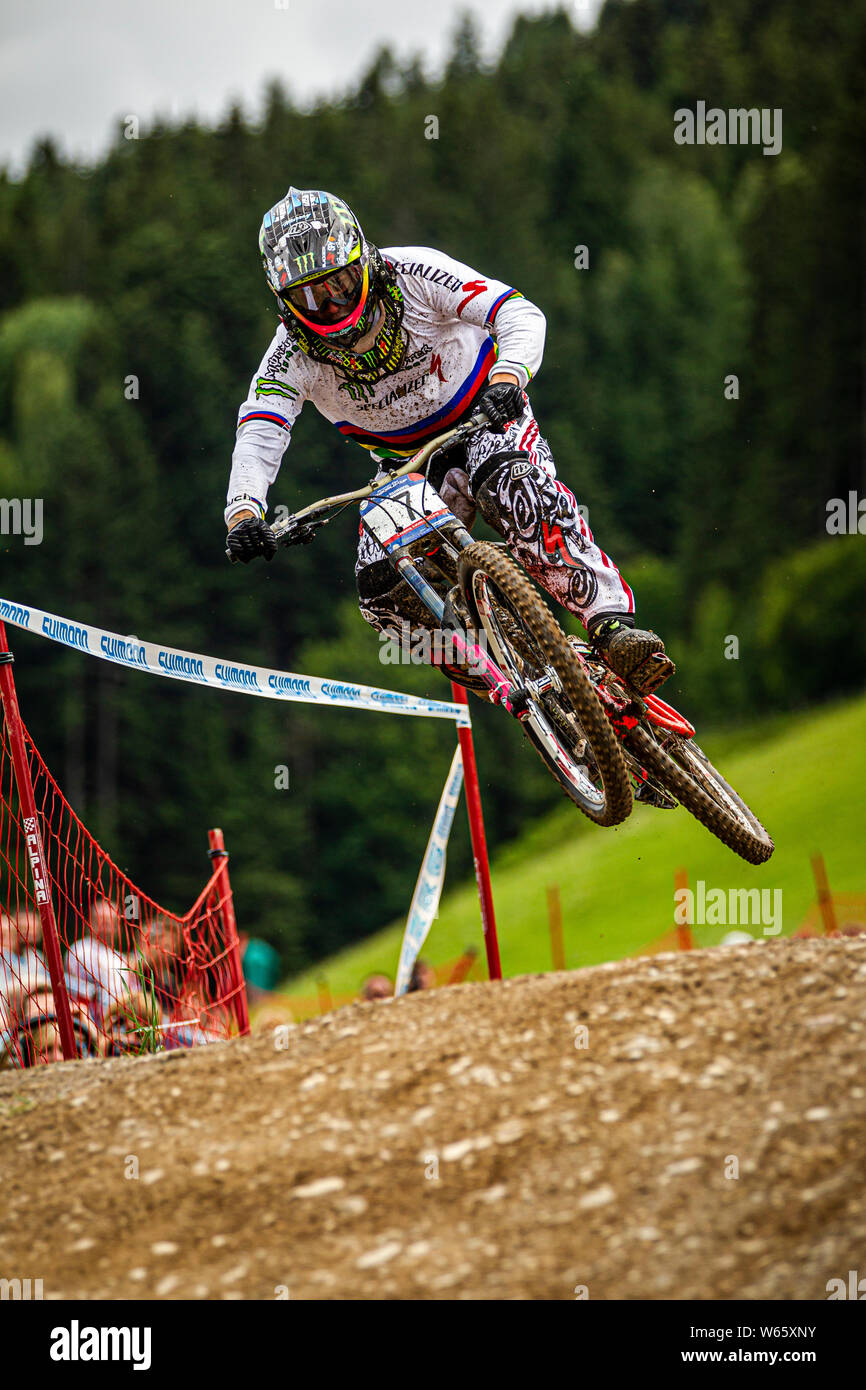 uci downhill champions