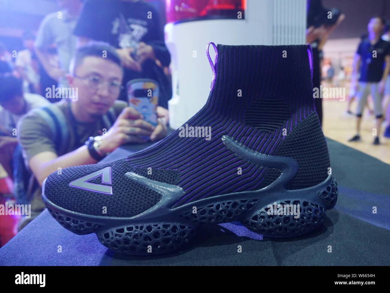 Basketball Shoes -Nike-Air-Foamposite 3D model 3D printable