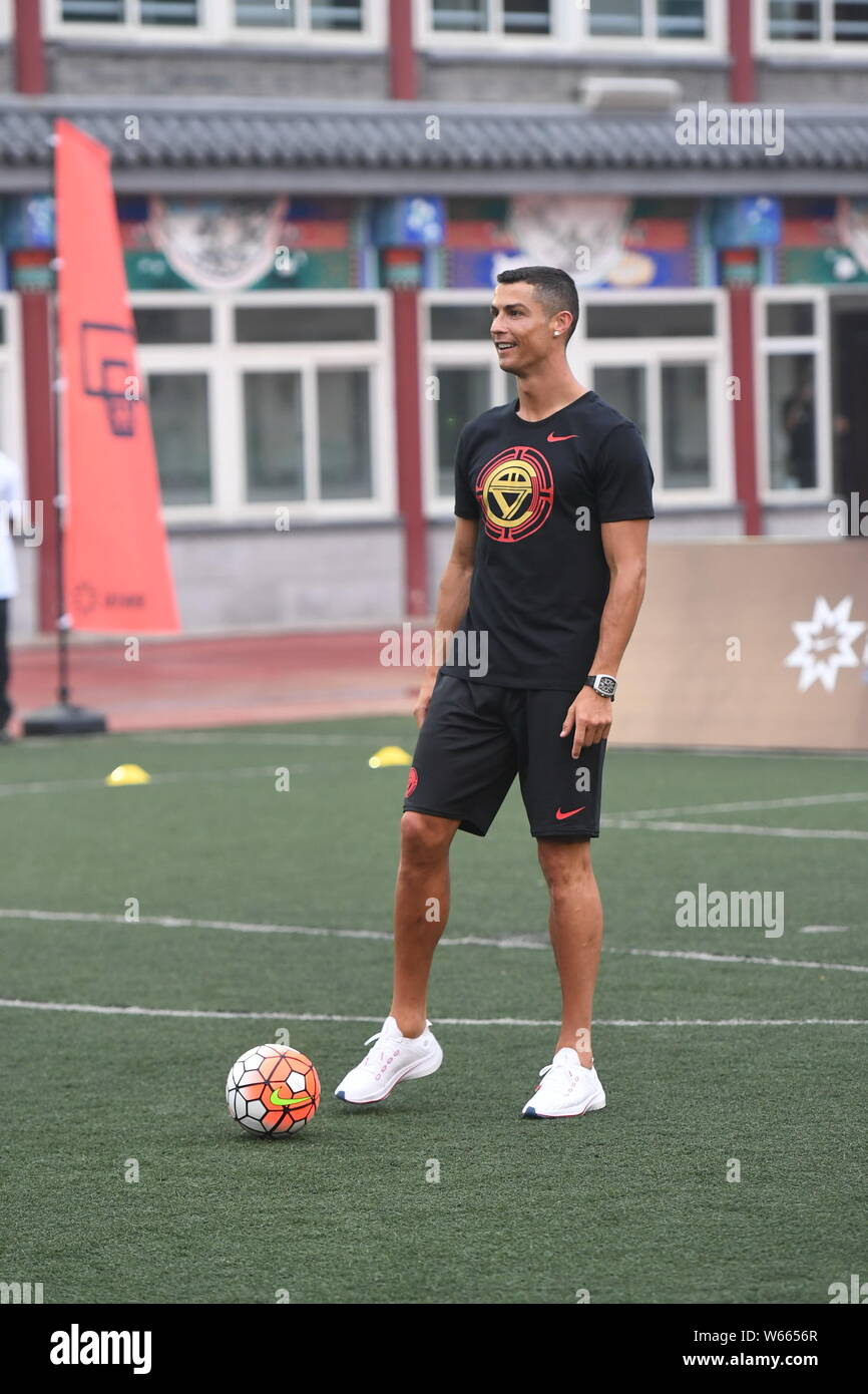 Portuguese Football Player Cristiano Ronaldo Of Juventus Fc Shows Off His Soccer Skills During The Active Schools Sports Camp At A Primary School In B Stock Photo Alamy
