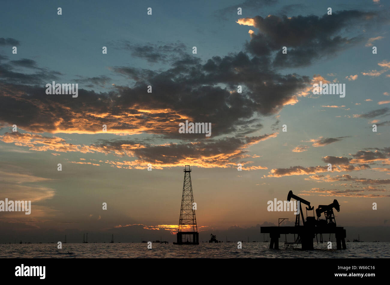 Oil installations in Lake Maracaibo, Venezuela, January 13 2007. Stock Photo