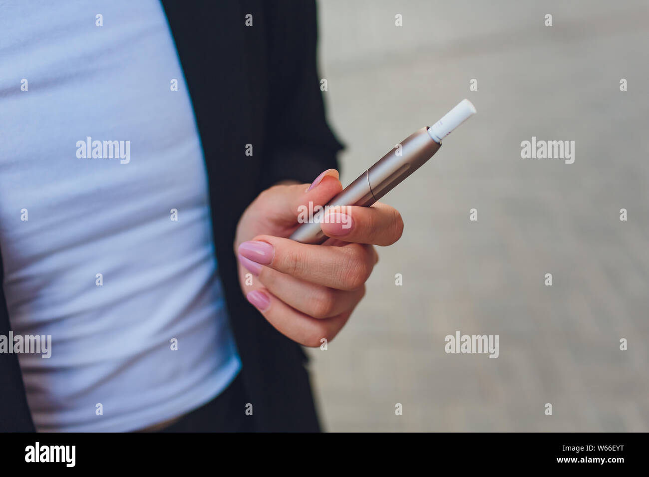 stop smoking cigarette dispenser Amazon.com: Habit Control Locking Cigarette Case with Timer - Small Time  Lock Box with 4 Fixed Countdown Intervals - Timed Lockbox for 84mm/3.3in  King Size(Short) Cigarettes