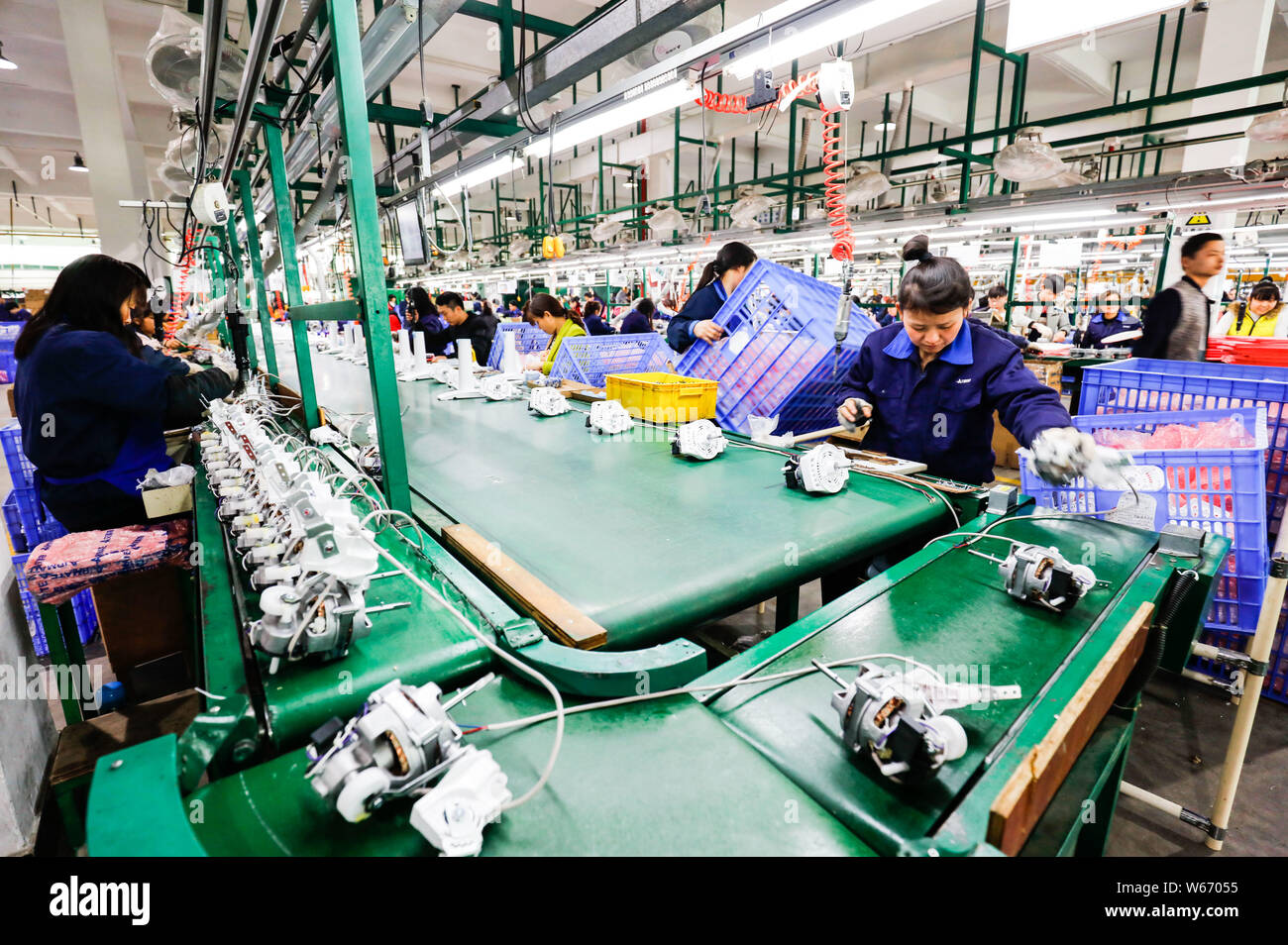 China JYD Factory Präis Fënster & Kleederschaf Self-Kliewefolie