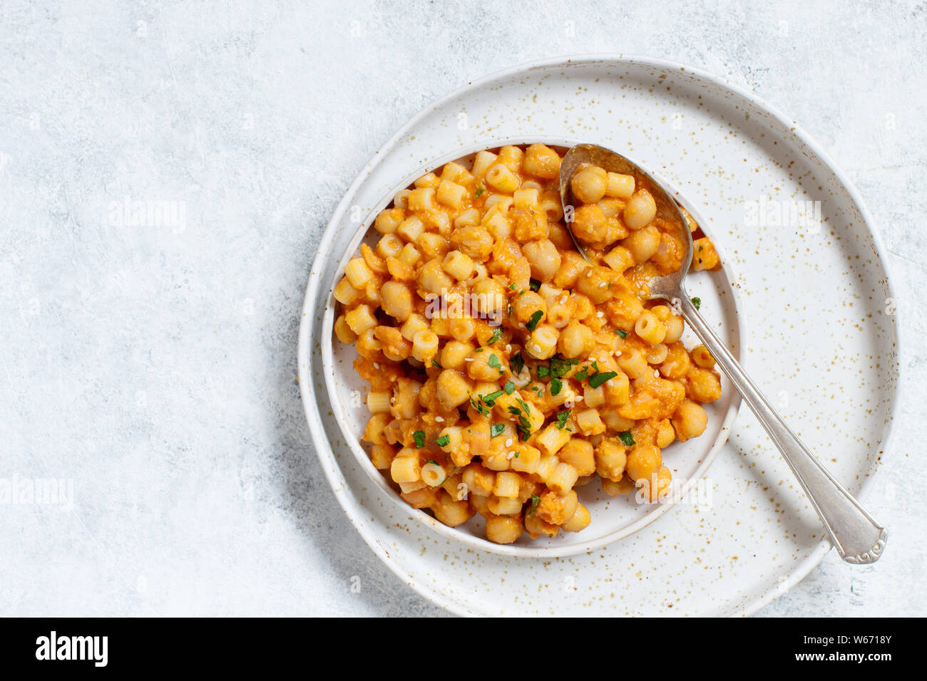 Ditalini hi-res stock photography and images - Alamy