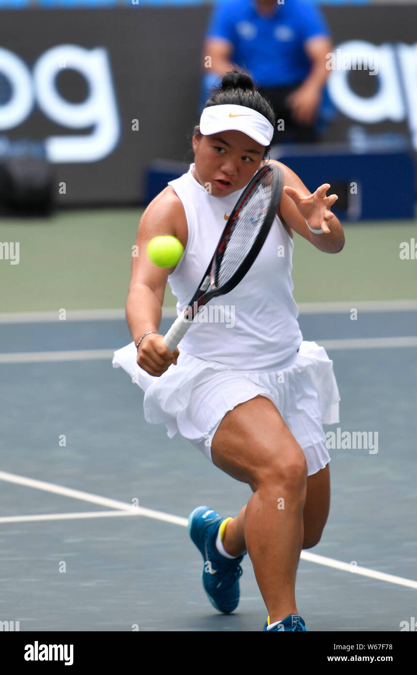 En shuo liang hi-res stock photography and images - Alamy