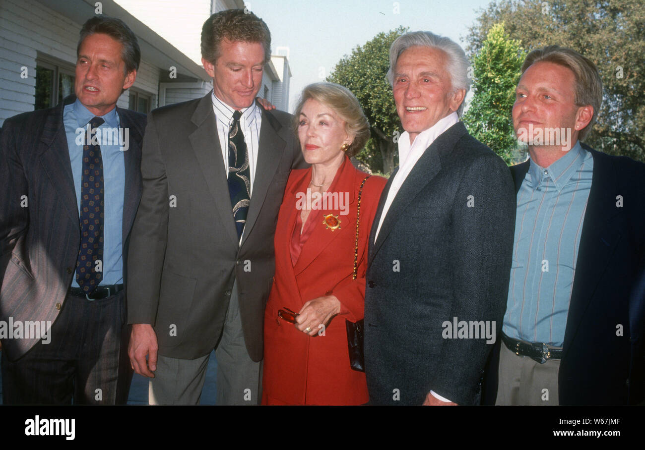 Michael Douglas, Peter Douglas, Anne Douglas, Kirk Douglas, Eric Douglas, 1992, Photo By Michael Ferguson/PHOTOlink Stock Photo