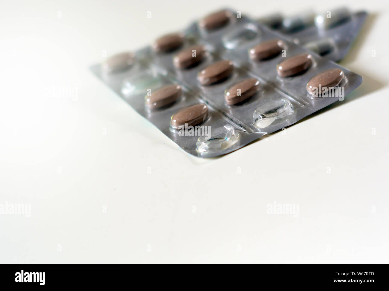 Medicine blister pack hi-res stock photography and images - Alamy