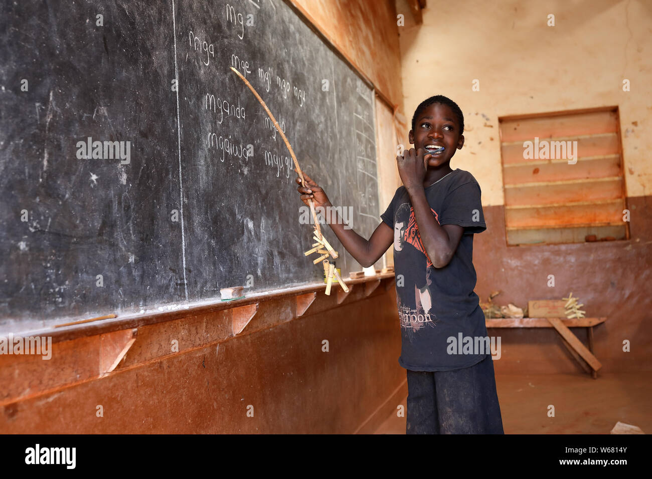 Student in a classroom of a primary school in a remote village near Ntchisi, Malawi. Malawi is one of the poorest countries in the world. Stock Photo