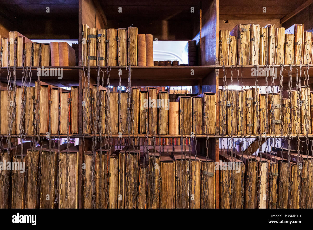 Medieval books and chains at the Hereford Cathedral Chained Library