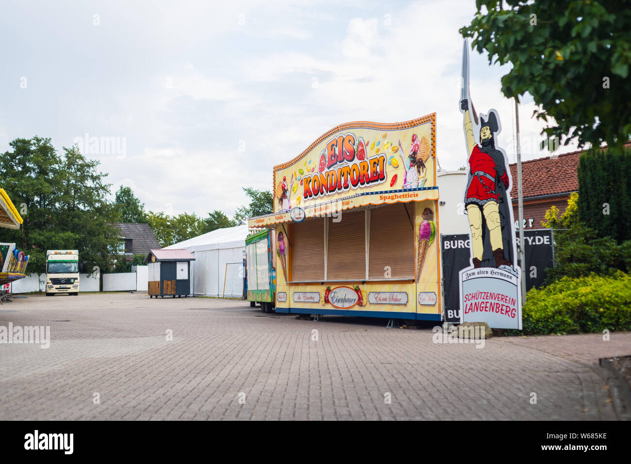 Hude,  Germany, July, 31,2019: Preparations for the Langenberger Schützenfest Stock Photo