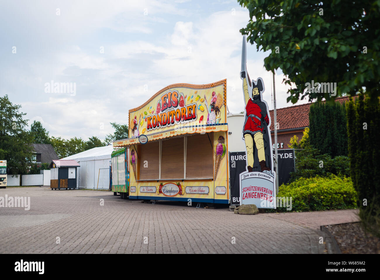 Hude,  Germany, July, 31,2019: Preparations for the Langenberger Schützenfest Stock Photo