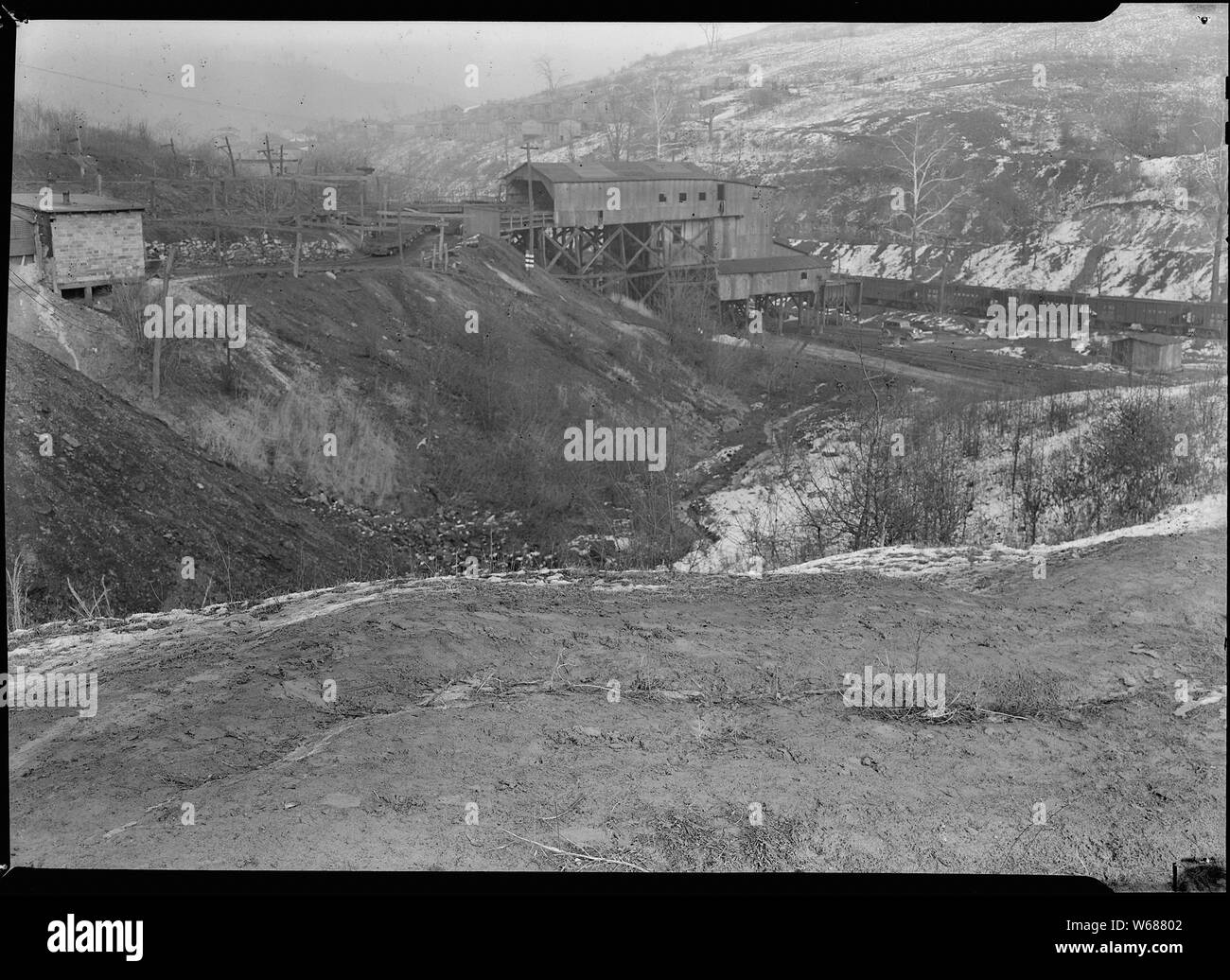 Scott's Run, West Virginia. Chaplin Hill Mine Tipple This mine as