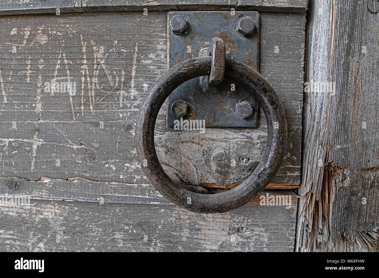 Old stable door hi-res stock photography and images - Alamy