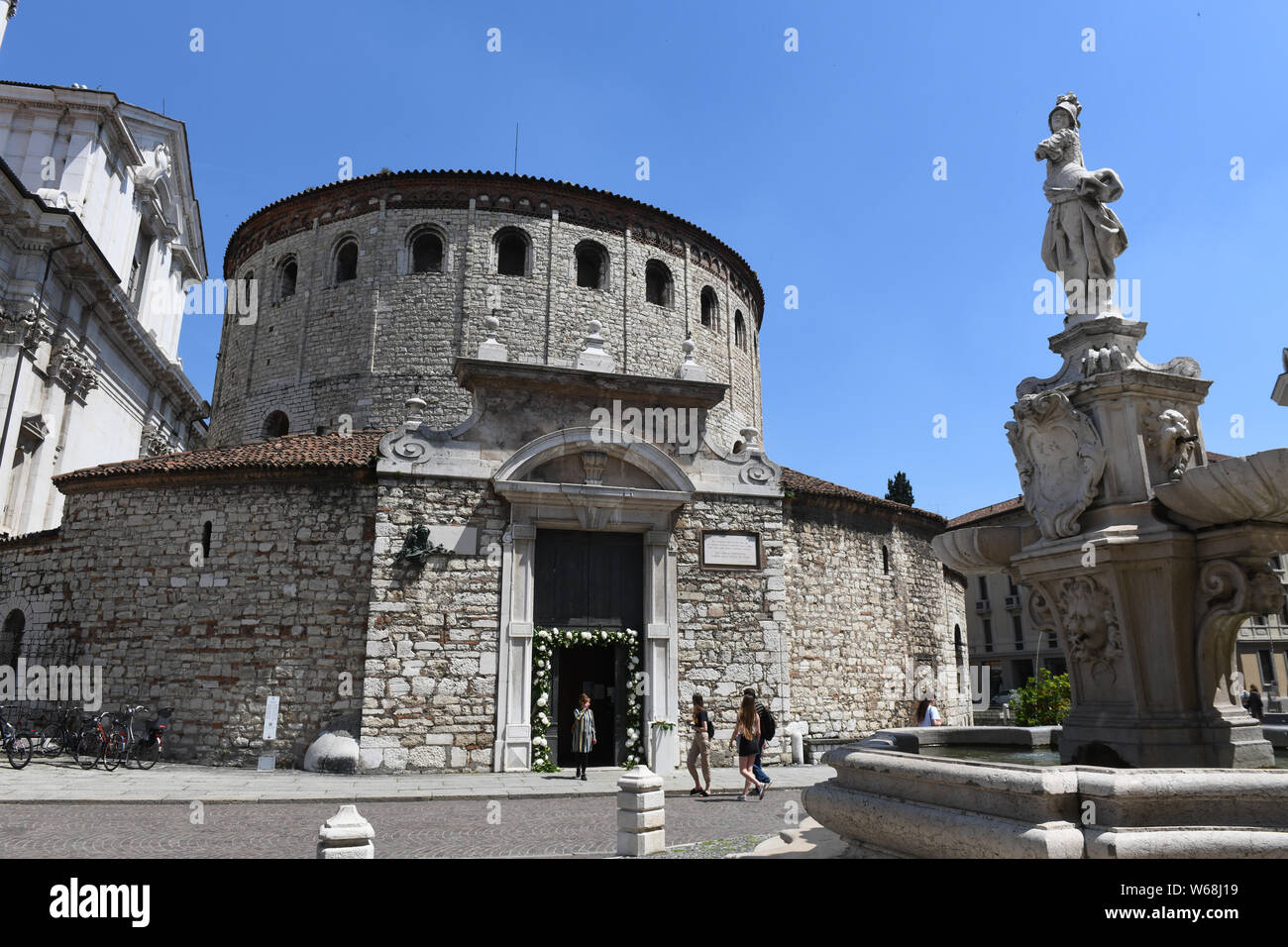Paolo Vi High Resolution Stock Photography and Images - Alamy