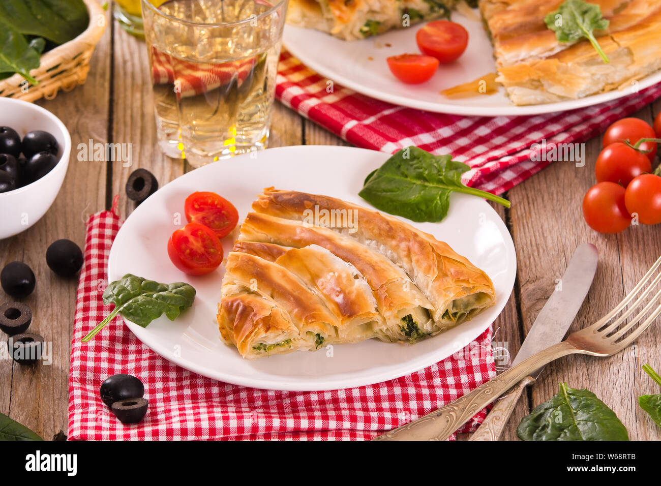 Spanakopita, greek spinach pie Stock Photo - Alamy
