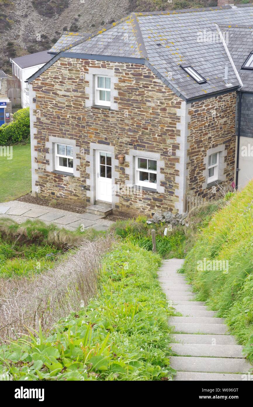 Luxury Coastal Property, Trevaunance Cove, St Agnes, North Cornwall, UK