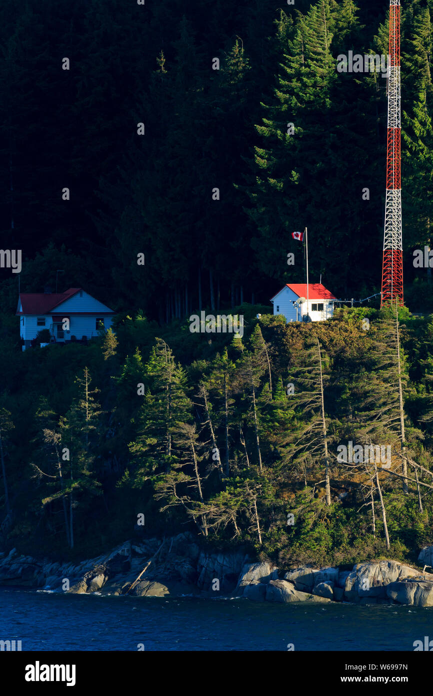 Chatham Point Lighthouse, Inside Passage, Vancouver Island, British Columbia, Canada Stock Photo
