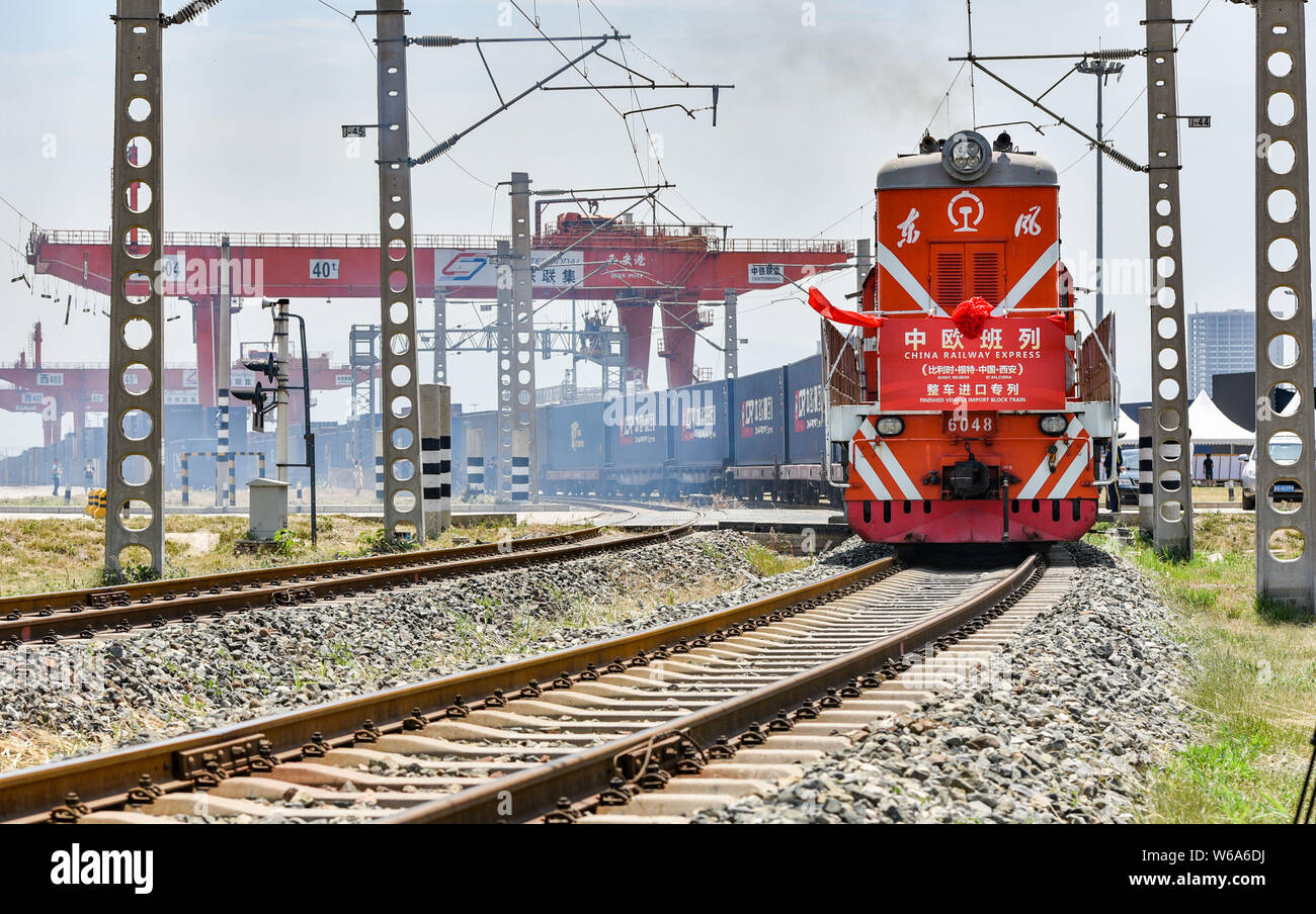 The Volvo Finished Vehicle Import Block Train Of The China Europe the-volvo-finished-vehicle-import-block-train-of-the-china-europe