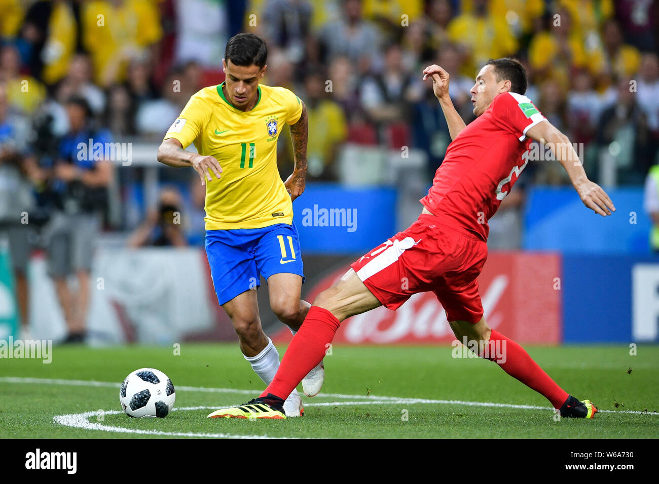 Nemanja Matic of Serbia, right, challenges Philippe Coutinho of Brazil in their Group E match during the FIFA World Cup 2018 in Moscow, Russia, 27 Jun Stock Photo