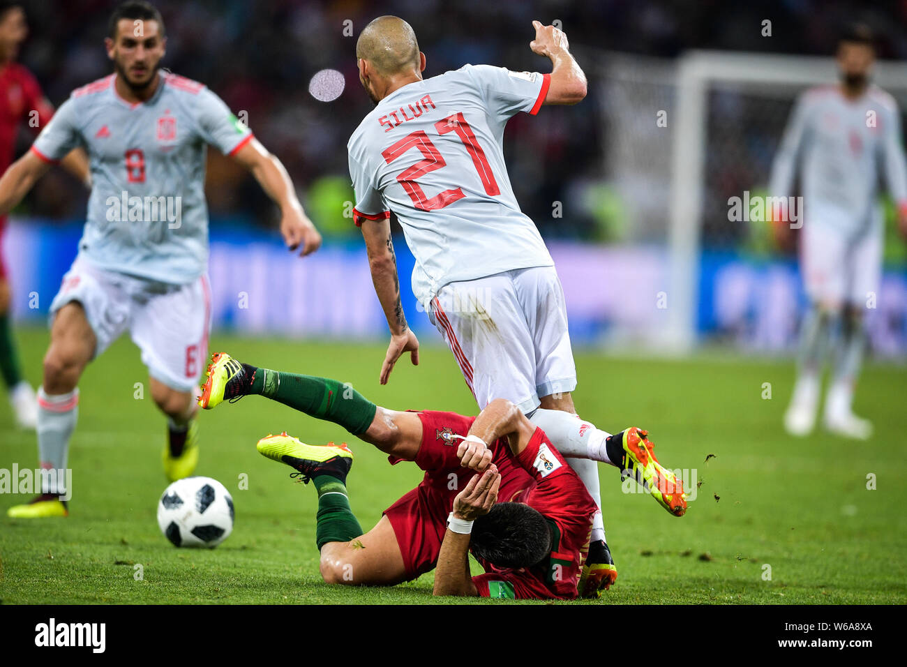 David Silva of Spain, right, challenges a player of Portugal in their Group B match during the 2018 FIFA World Cup in Sochi, Russia, 15 June 2018.   C Stock Photo