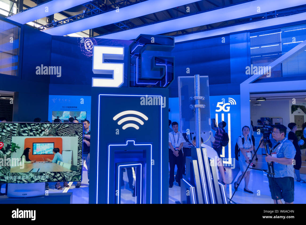 View of logos of 5G during the 2018 Mobile World Congress (MWC) in Shanghai, China, 27 June 2018.   China Mobile, the world's largest mobile carrier b Stock Photo