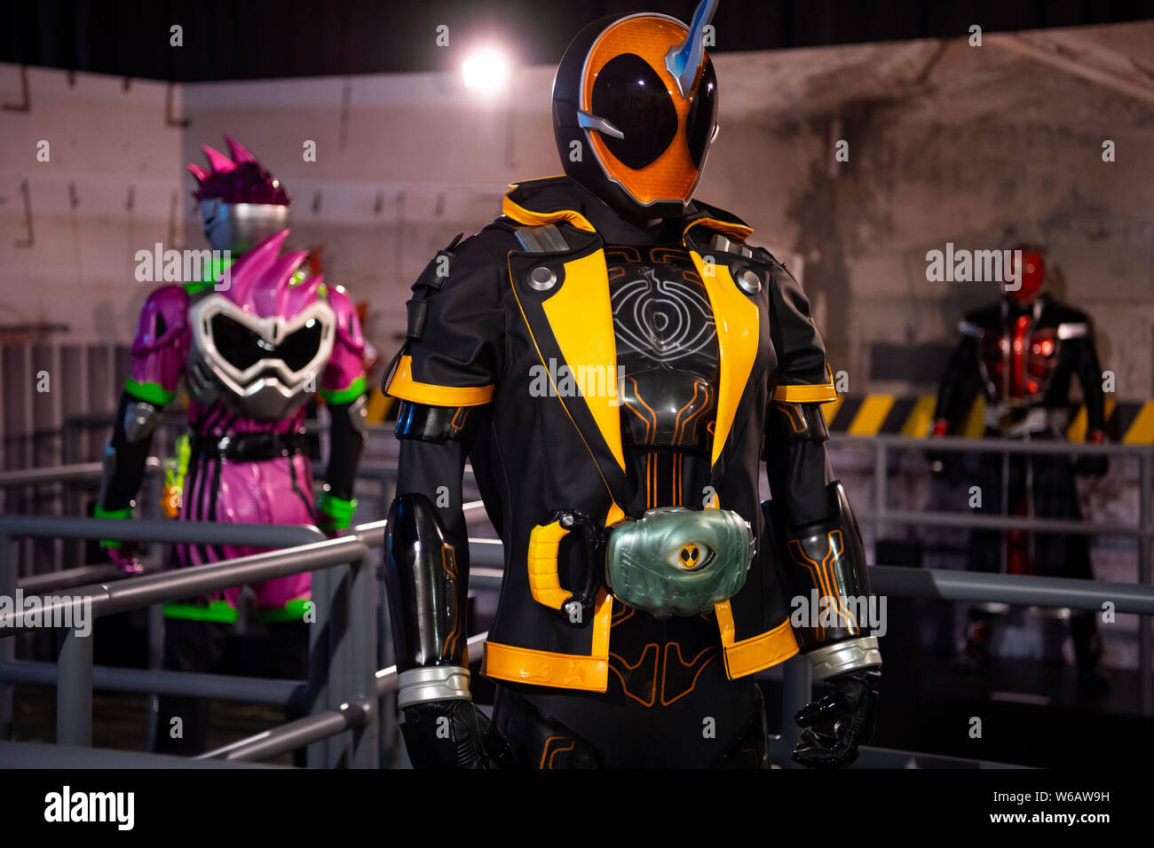 Models featuring the shape of Kamen Riders of Japanese tokusatsu drama Kamen Rider ExAid are on