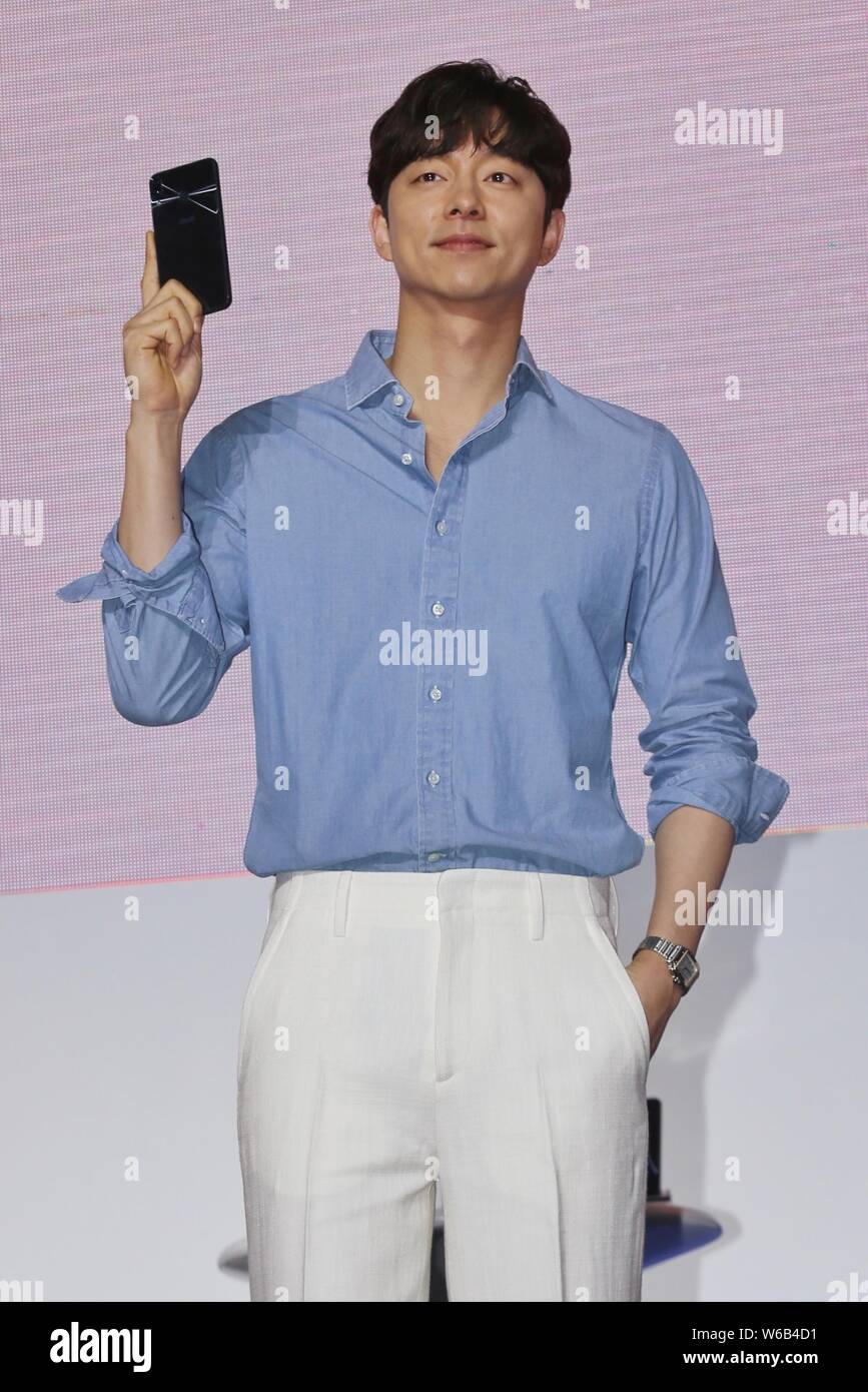 Taiwan Out South Korean Actor Gong Ji Chul Better Known By His Stage Name Gong Yoo Attends A Promotional Event For Asus Zenfone 5 Smartphone In T Stock Photo Alamy