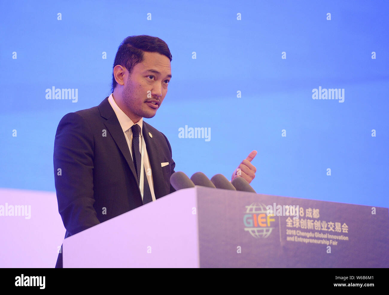 Miguel Sangalang, Deputy Mayor of Los Angeles of the United States, speaks at the 2018 Chengdu Global Innovation and Entrepreneurship Fair (CGIEF) in Stock Photo