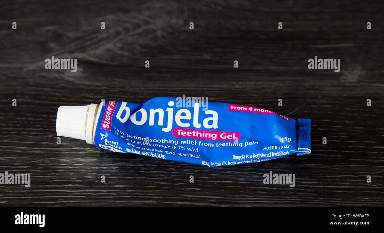 Bonjela teething gel for babies over 4 months. Controversial due to recent  overdose. Choline salicylate is the active ingredient. Reckitt Benckiser  Stock Photo - Alamy