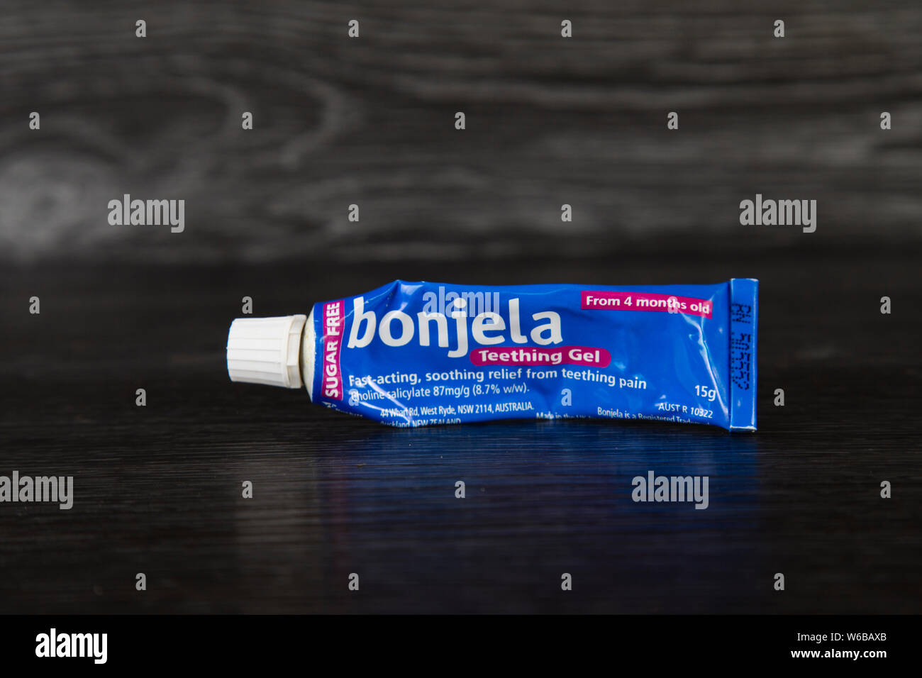 Bonjela teething gel for babies over 4 months. Controversial due to recent  overdose. Choline salicylate is the active ingredient. Reckitt Benckiser  Stock Photo - Alamy