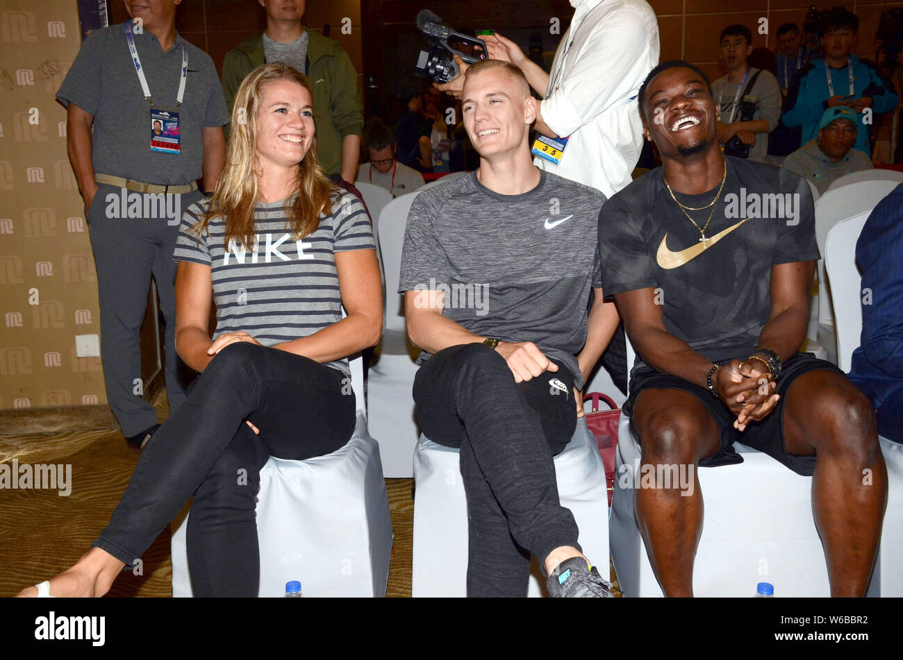 From left) Dutch sprinter Dafne Schippers, American pole vaulter Sam  Kendricks, and Jamaican hurdler Omar Mcleod attend a press conference for  the IA Stock Photo - Alamy