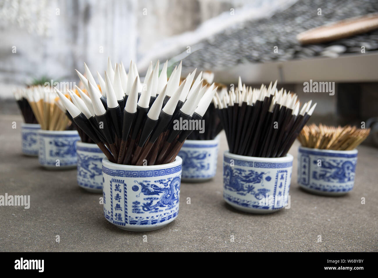 Yang Wen An Inheritor Of Huizhou Ink Brush Production Techniques