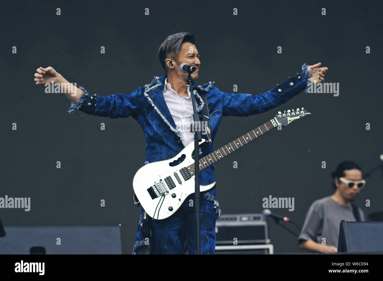 Hong kong singer nicholas tse hi-res stock photography and images - Alamy