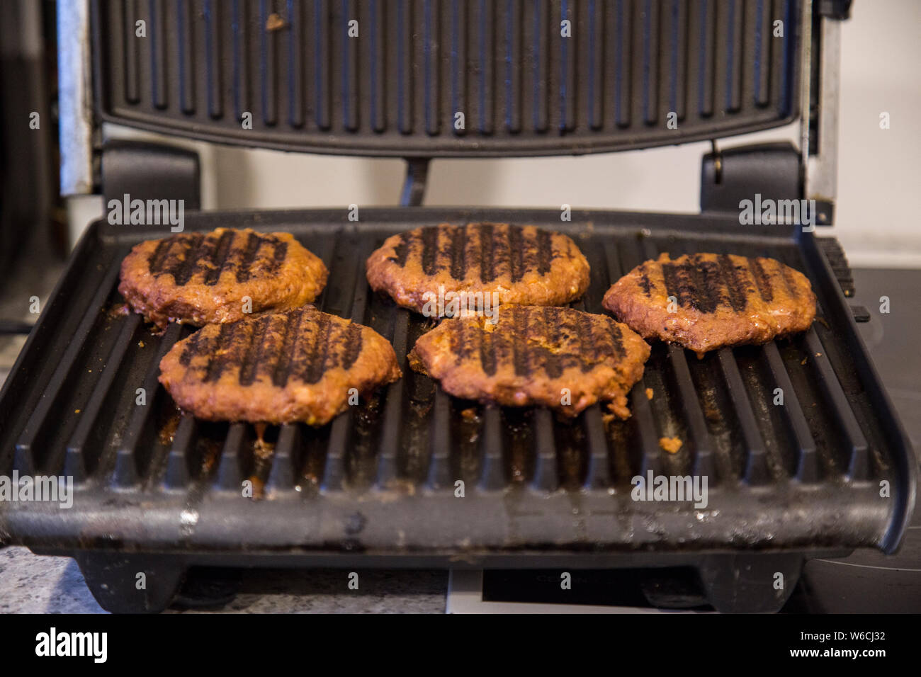 Burger patties made with 100 vegan mince. Same colour as meat, similar