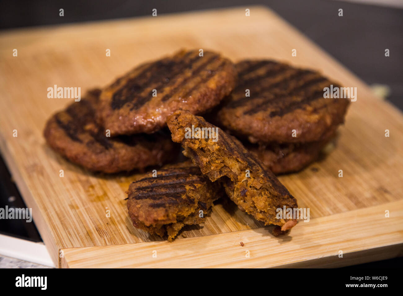 Burger patties made with 100 vegan mince. Same colour as meat, similar